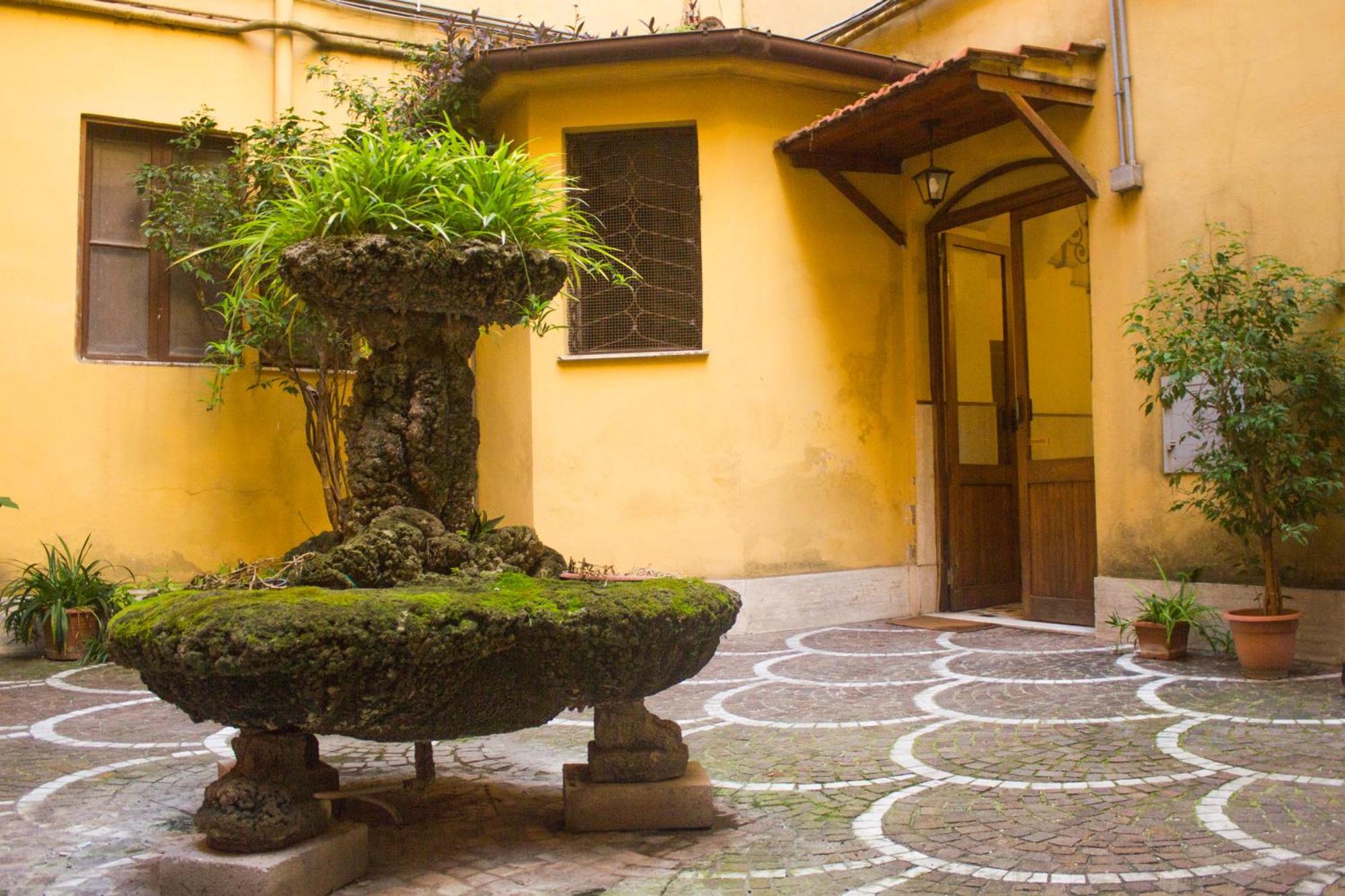 Your Cozy Place At The Vatican Appartamento